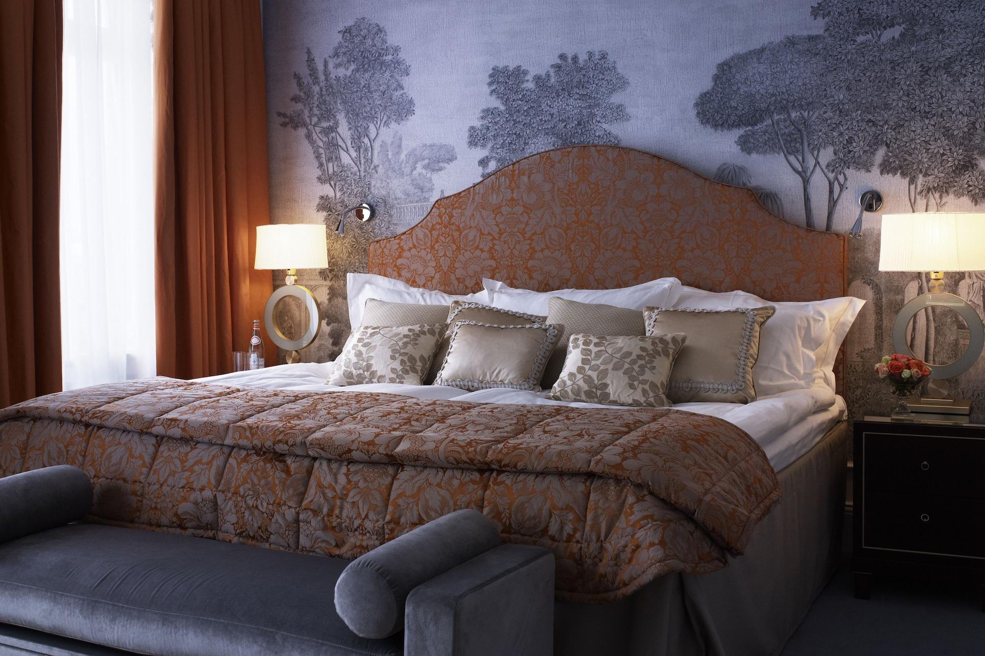 Grand Hotel Стокгольм Экстерьер фото A bedroom at the hotel