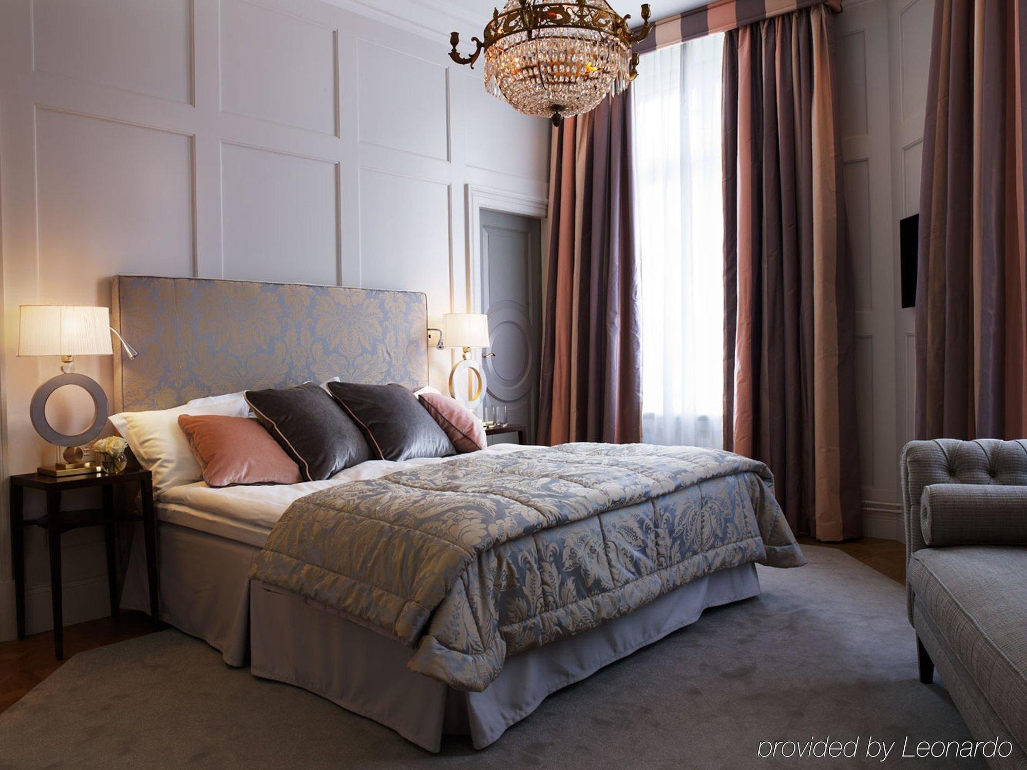 Grand Hotel Стокгольм Номер фото A bedroom at the hotel