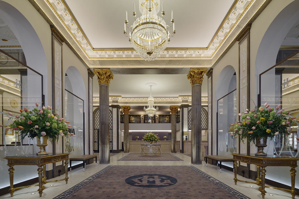 Grand Hotel Стокгольм Экстерьер фото The hotel's lobby
